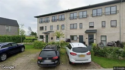 Apartments for rent in Nivå - Photo from Google Street View Apartments for rent in Nivå - Photo from Google Street View
